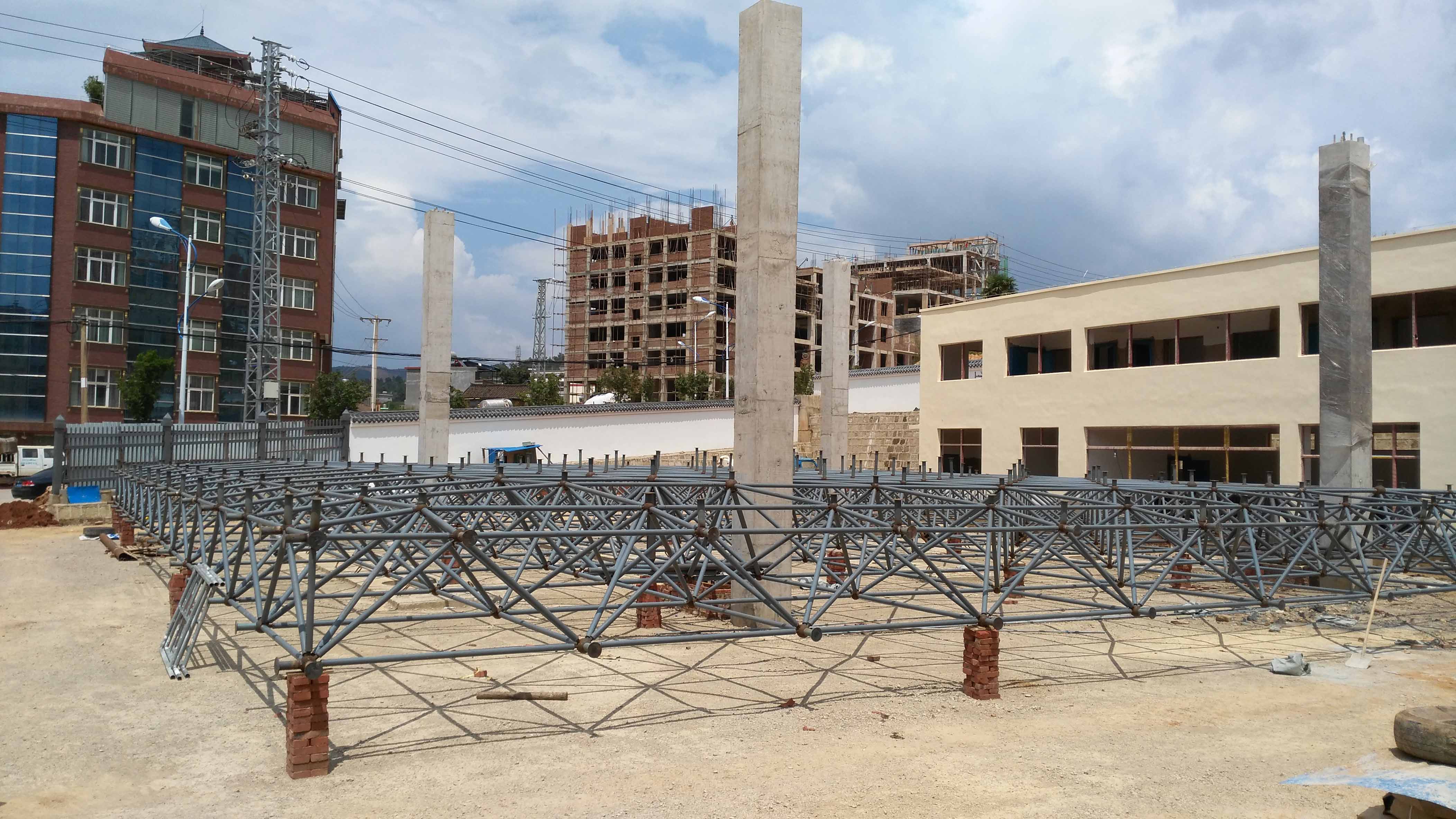 大兴小型加油站网架